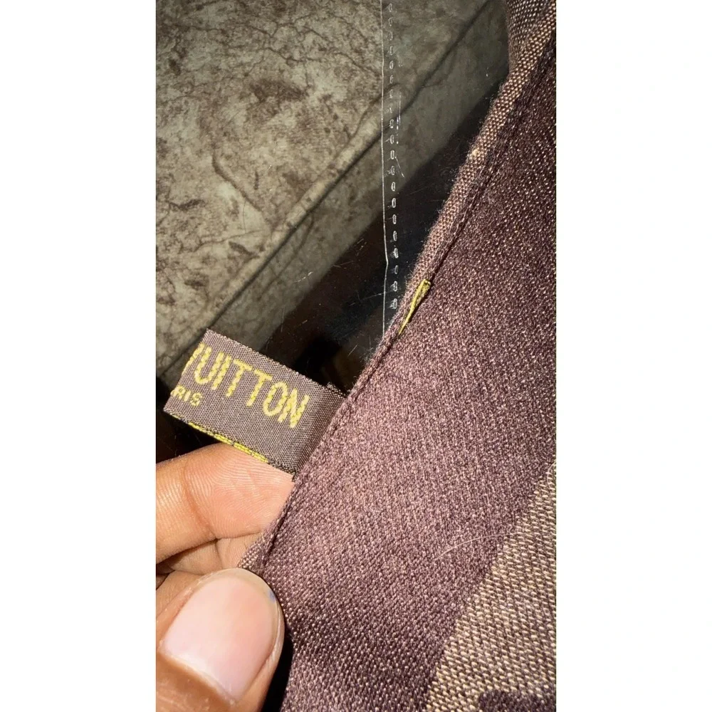 Louis Vuitton Monogram Shine Shawl Amarante Purple Brown Silk Blend Scarf Fringe